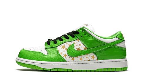 Nike SB Dunk Low Supreme Stars Mean Green